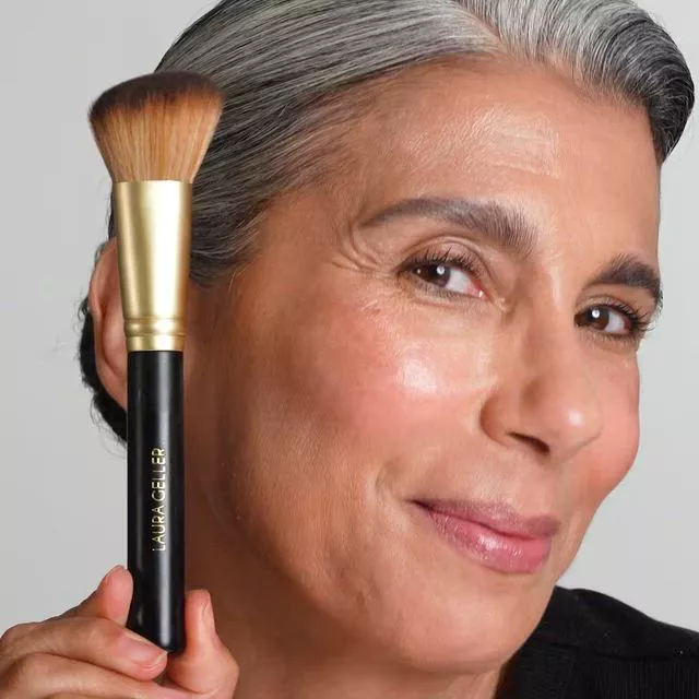 Angled Blush Brush - Image 4