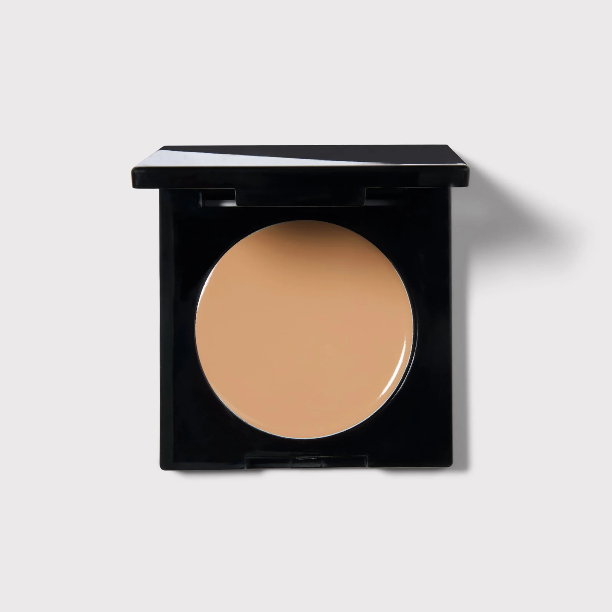 Seamless Finish Full Coverage Concealer - Image 12
